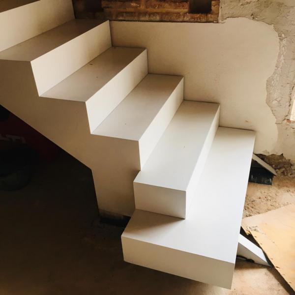 Escaleras metálicas